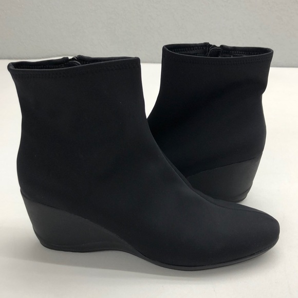 St. John's Bay Shoes - St Johns Bay Black Stretch Fabric Wedge Side Zip Booties Women’s 9.5